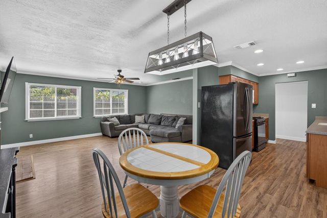 7212 Midnight Way, Citrus Heights, CA 95621