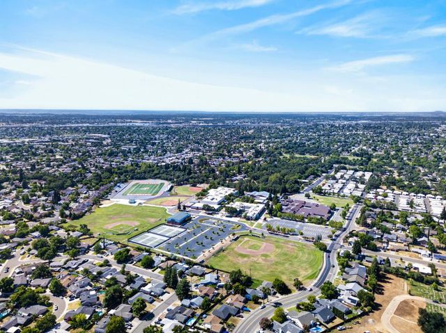 7212 Midnight Way, Citrus Heights, CA 95621