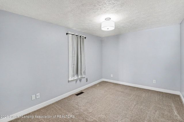 5490 W Howe Road, Dewitt, MI 48820