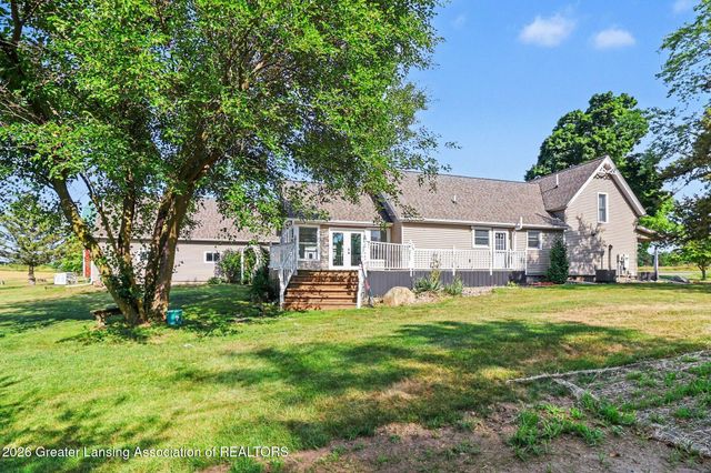 5490 W Howe Road, Dewitt, MI 48820