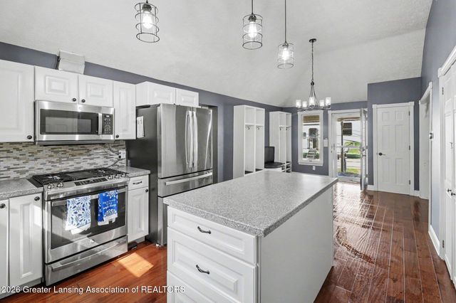 5490 W Howe Road, Dewitt, MI 48820