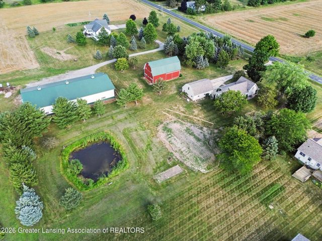 5490 W Howe Road, Dewitt, MI 48820
