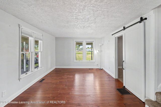 5490 W Howe Road, Dewitt, MI 48820