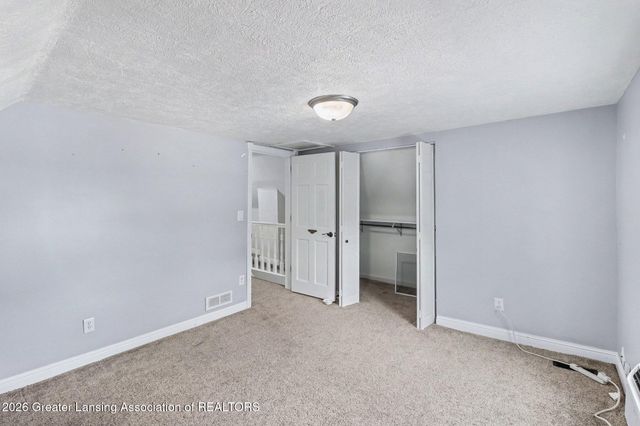 5490 W Howe Road, Dewitt, MI 48820