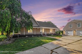 5490 W Howe Road, Dewitt, MI 48820