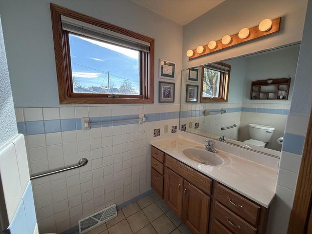 1506 Barlow STREET, La Crosse, WI 54601