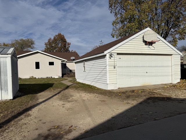 1506 Barlow STREET, La Crosse, WI 54601