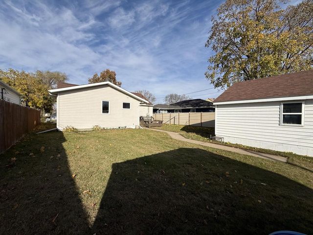 1506 Barlow STREET, La Crosse, WI 54601