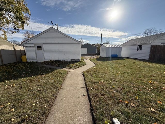 1506 Barlow STREET, La Crosse, WI 54601