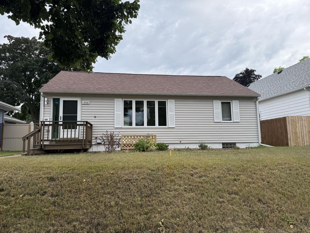1506 Barlow STREET, La Crosse, WI 54601