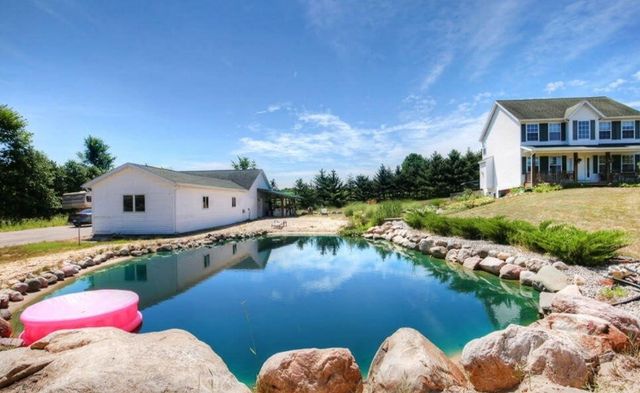 12880 Jordan Meadows Court, Lowell, MI 49331