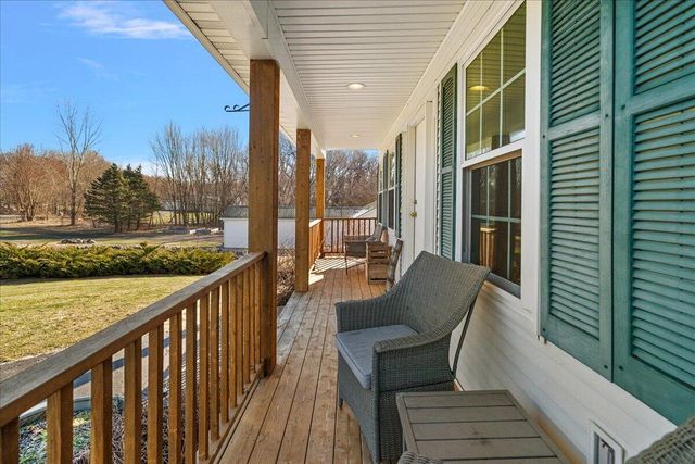 12880 Jordan Meadows Court, Lowell, MI 49331