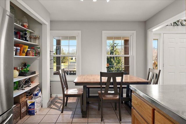 12880 Jordan Meadows Court, Lowell, MI 49331