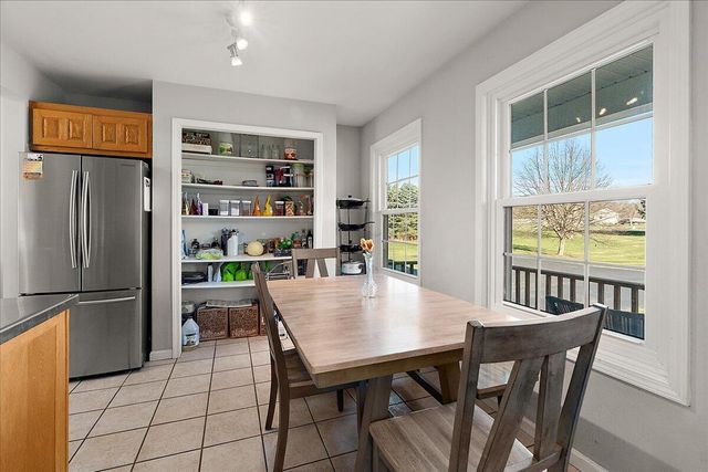 12880 Jordan Meadows Court, Lowell, MI 49331