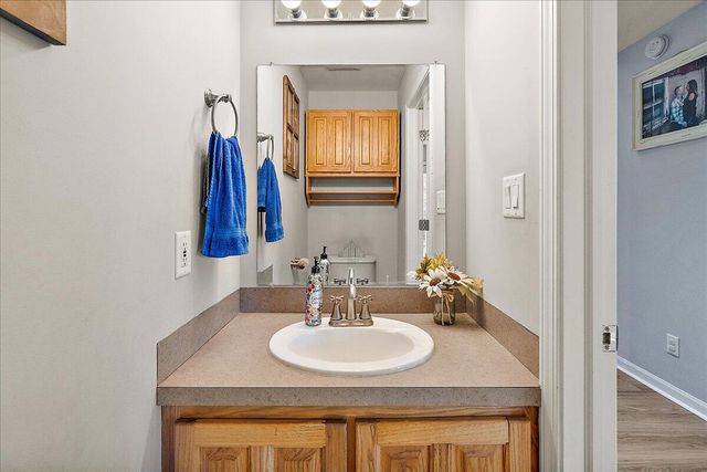 12880 Jordan Meadows Court, Lowell, MI 49331