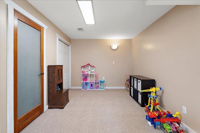 12880 Jordan Meadows Court, Lowell, MI 49331