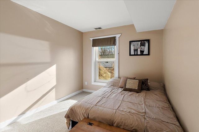 12880 Jordan Meadows Court, Lowell, MI 49331