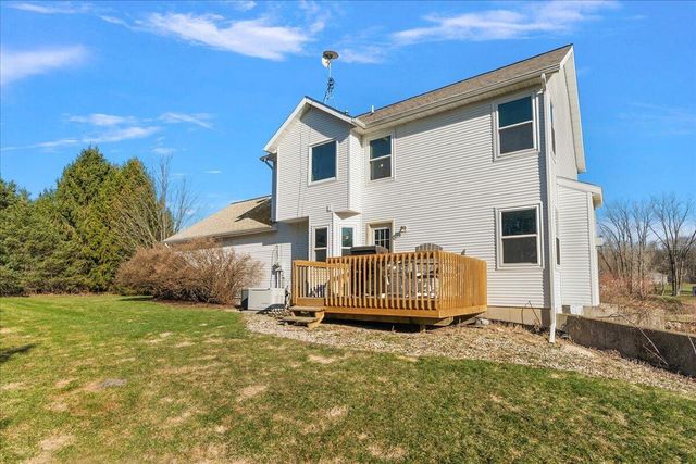 12880 Jordan Meadows Court, Lowell, MI 49331