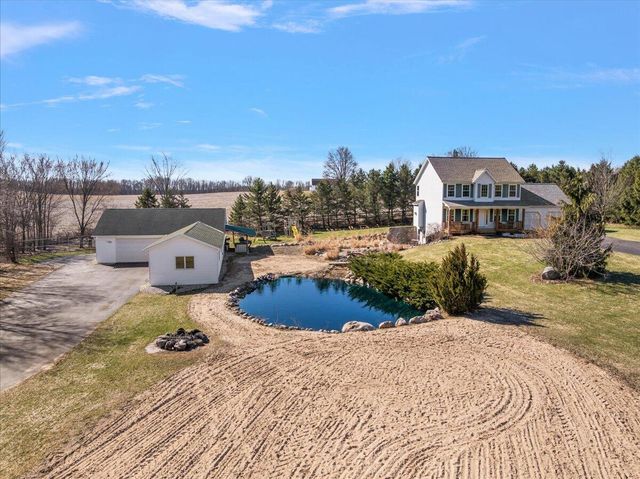 12880 Jordan Meadows Court, Lowell, MI 49331