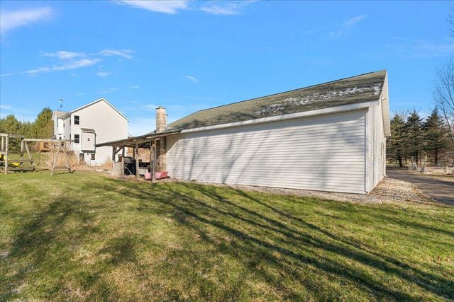 12880 Jordan Meadows Court, Lowell, MI 49331