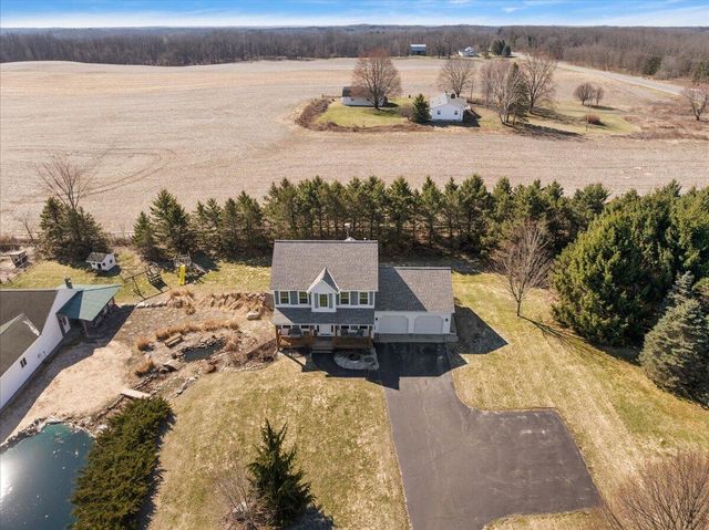 12880 Jordan Meadows Court, Lowell, MI 49331