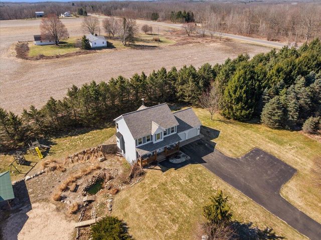 12880 Jordan Meadows Court, Lowell, MI 49331