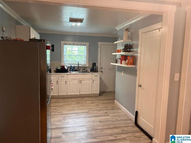 944 EDWARDS LAKE ROAD, Birmingham, AL 35235