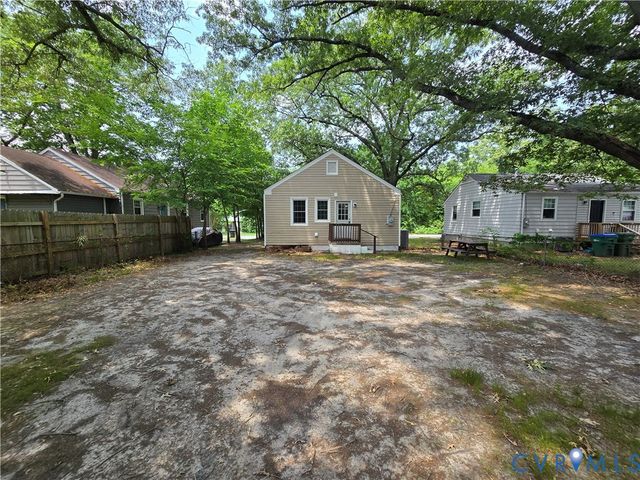 5505 Parker St, Richmond, VA 23231