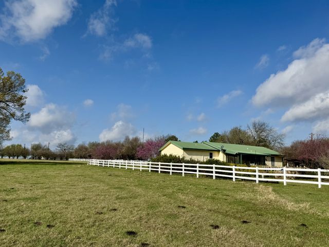 1926 VZ COUNTY ROAD 3103, Edgewood, TX 75117