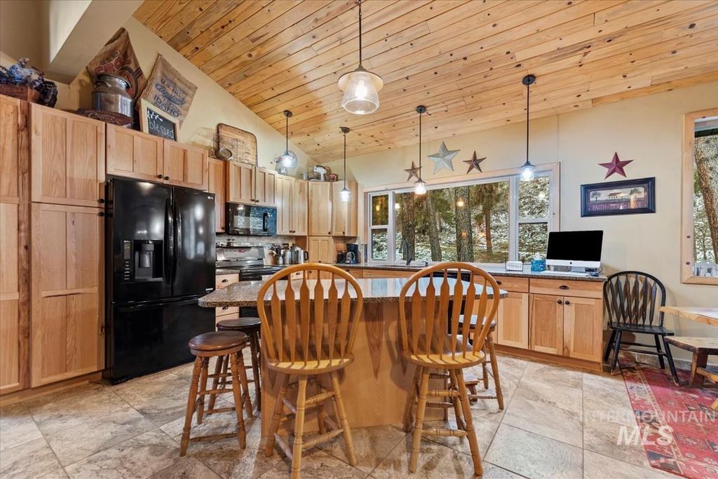 182 Southfork Rd, Garden Valley, ID 83622 photo 10