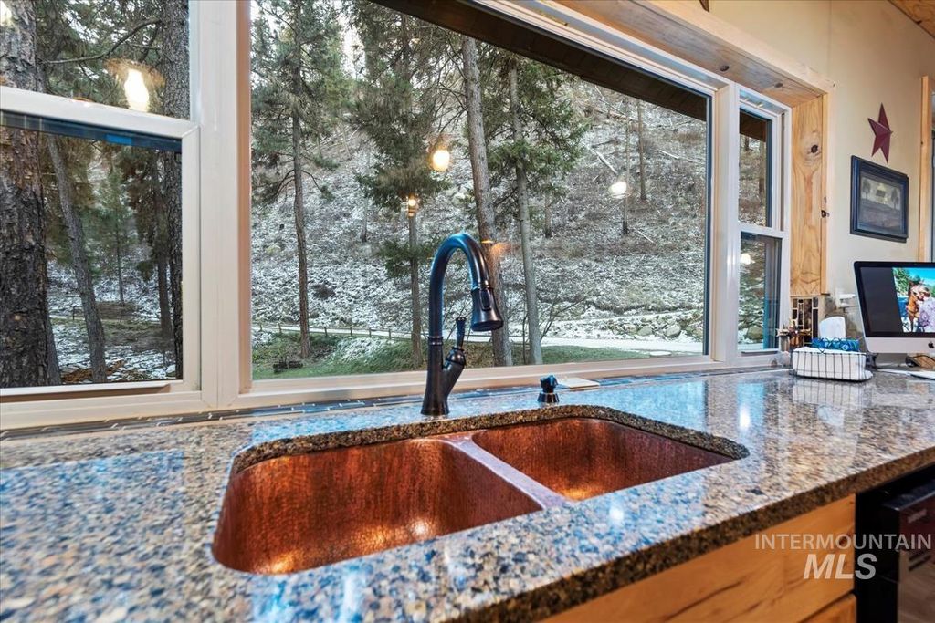 182 Southfork Rd, Garden Valley, ID 83622 photo 11