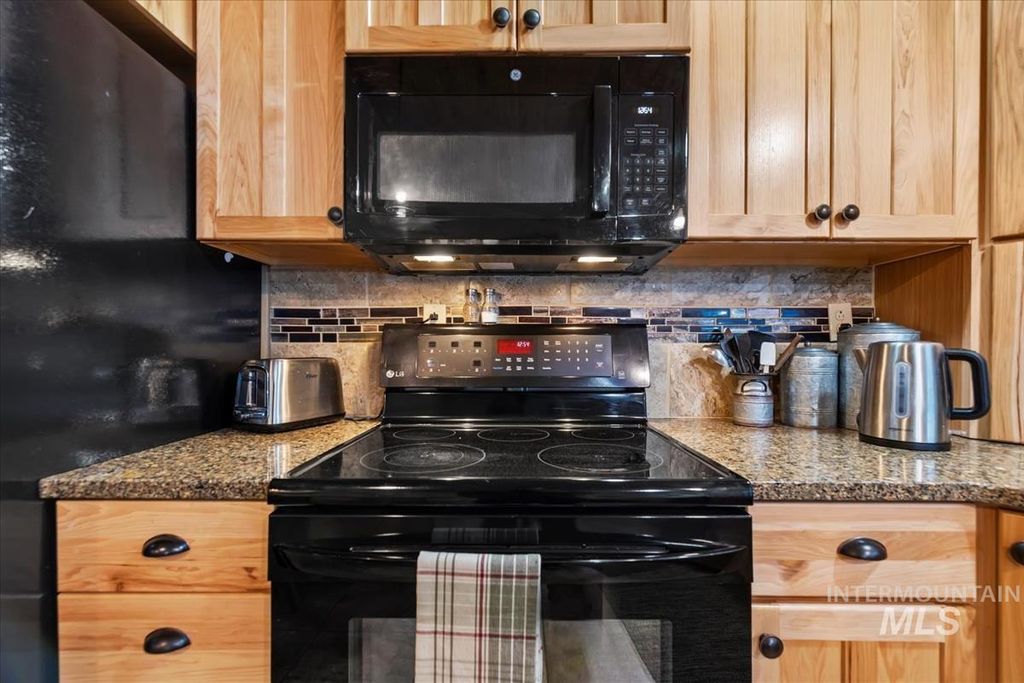 182 Southfork Rd, Garden Valley, ID 83622 photo 12