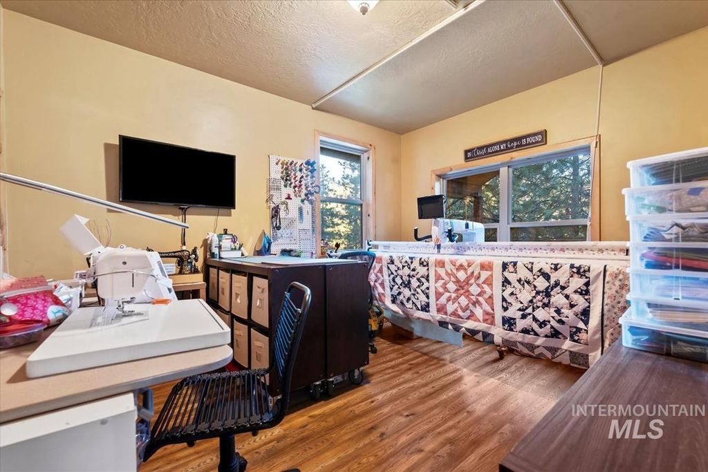 182 Southfork Rd, Garden Valley, ID 83622 photo 14