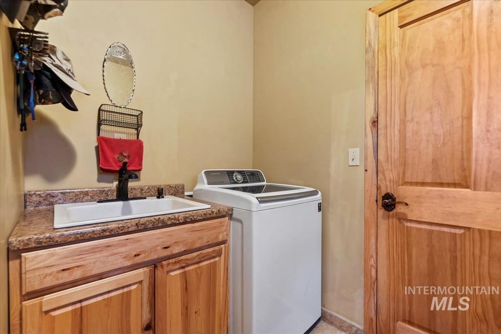 182 Southfork Rd, Garden Valley, ID 83622 photo 17