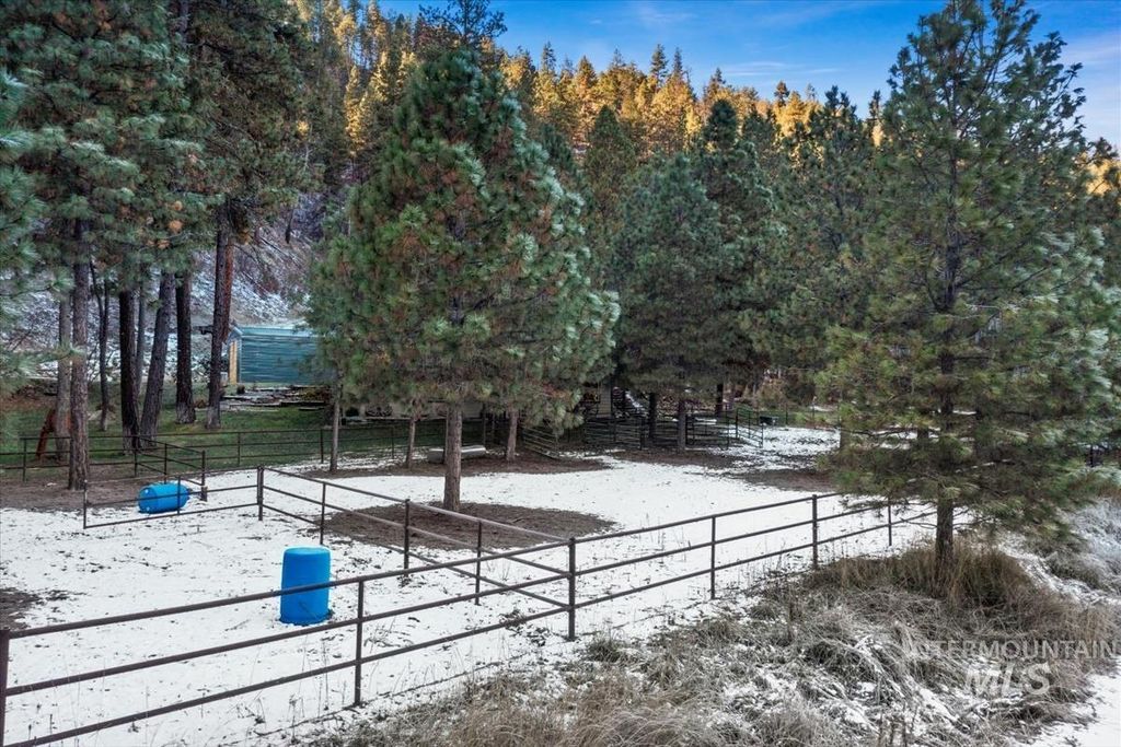 182 Southfork Rd, Garden Valley, ID 83622 photo 47