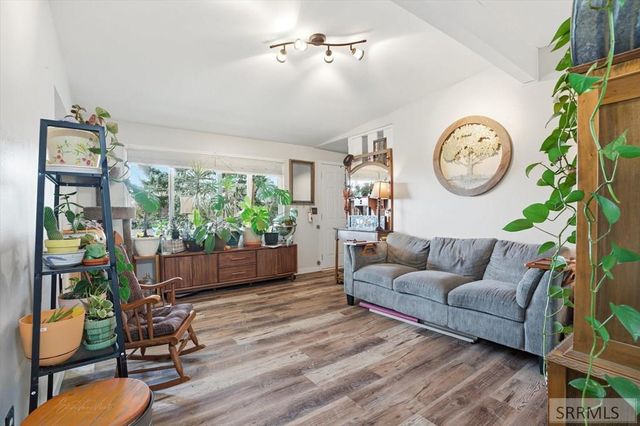 596 Hyde Ave, Pocatello, ID 83201