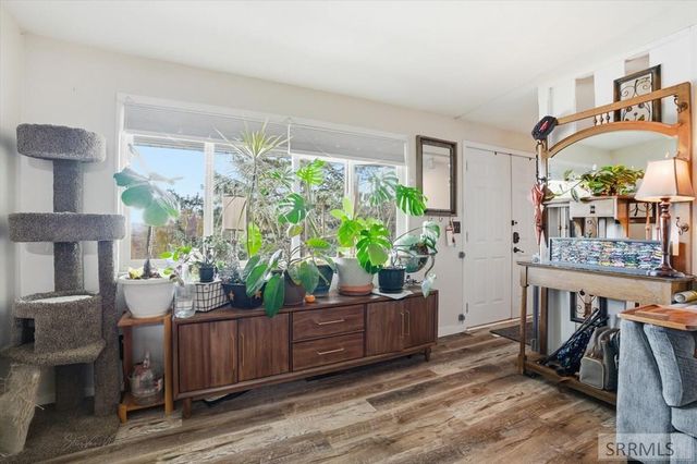 596 Hyde Ave, Pocatello, ID 83201