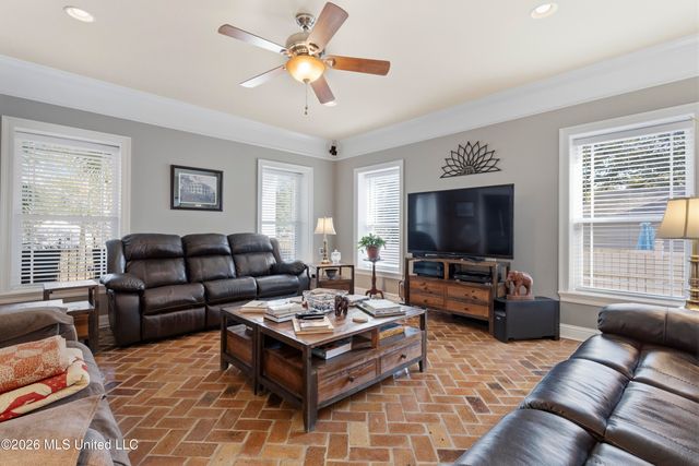 2410 W Shore Drive, Biloxi, MS 39532