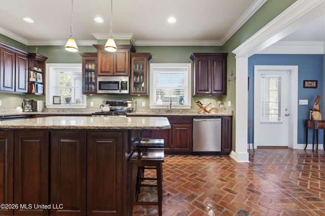 2410 W Shore Drive, Biloxi, MS 39532