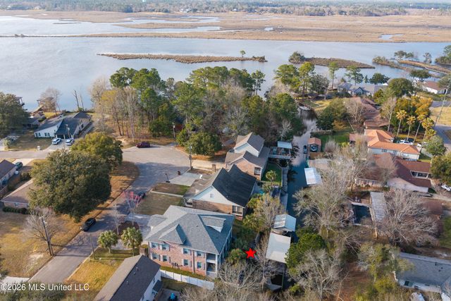 2410 W Shore Drive, Biloxi, MS 39532