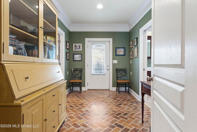 2410 W Shore Drive, Biloxi, MS 39532