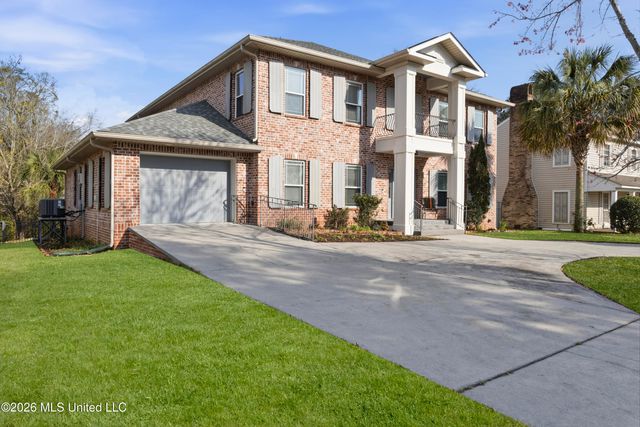 2410 W Shore Drive, Biloxi, MS 39532