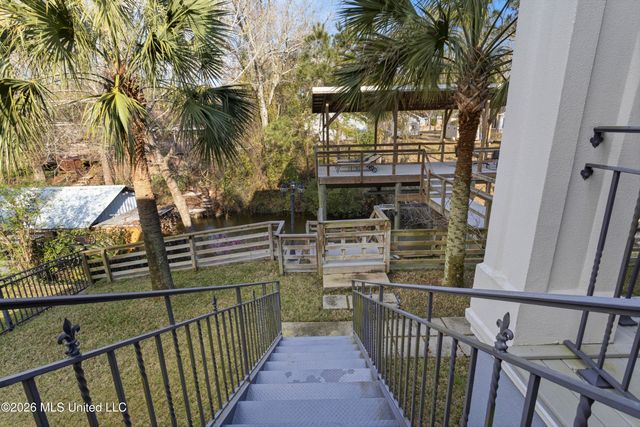 2410 W Shore Drive, Biloxi, MS 39532