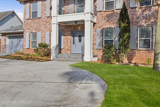 2410 W Shore Drive, Biloxi, MS 39532