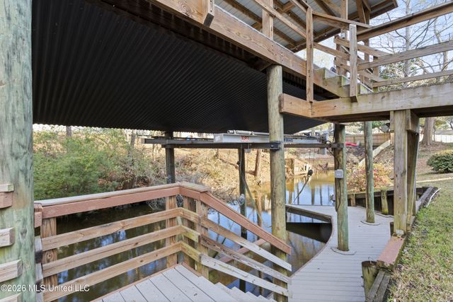 2410 W Shore Drive, Biloxi, MS 39532