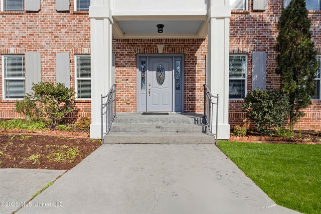 2410 W Shore Drive, Biloxi, MS 39532