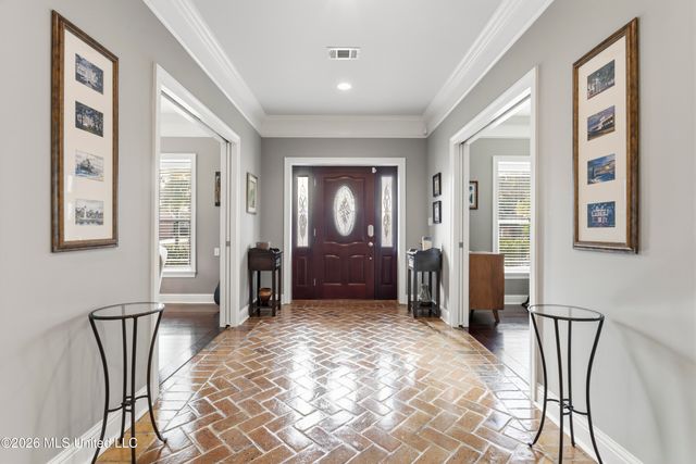 2410 W Shore Drive, Biloxi, MS 39532