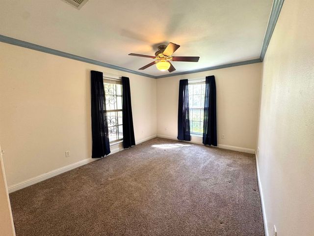 581 CR 467, Carthage, TX 75633