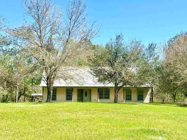 581 CR 467, Carthage, TX 75633