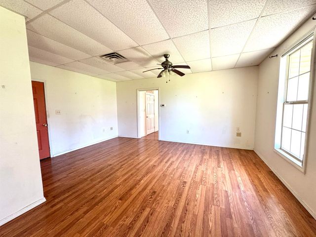 581 CR 467, Carthage, TX 75633